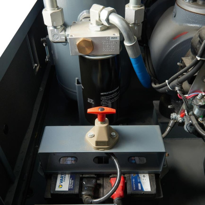 Винтовой компрессор Master Blast MB390D-15 (дизельный)